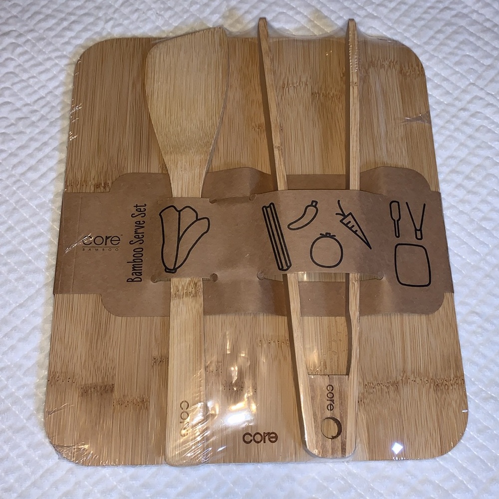 NWT Core Home Bamboo Serve Set, Cutting Bord, Tongs and Spatula